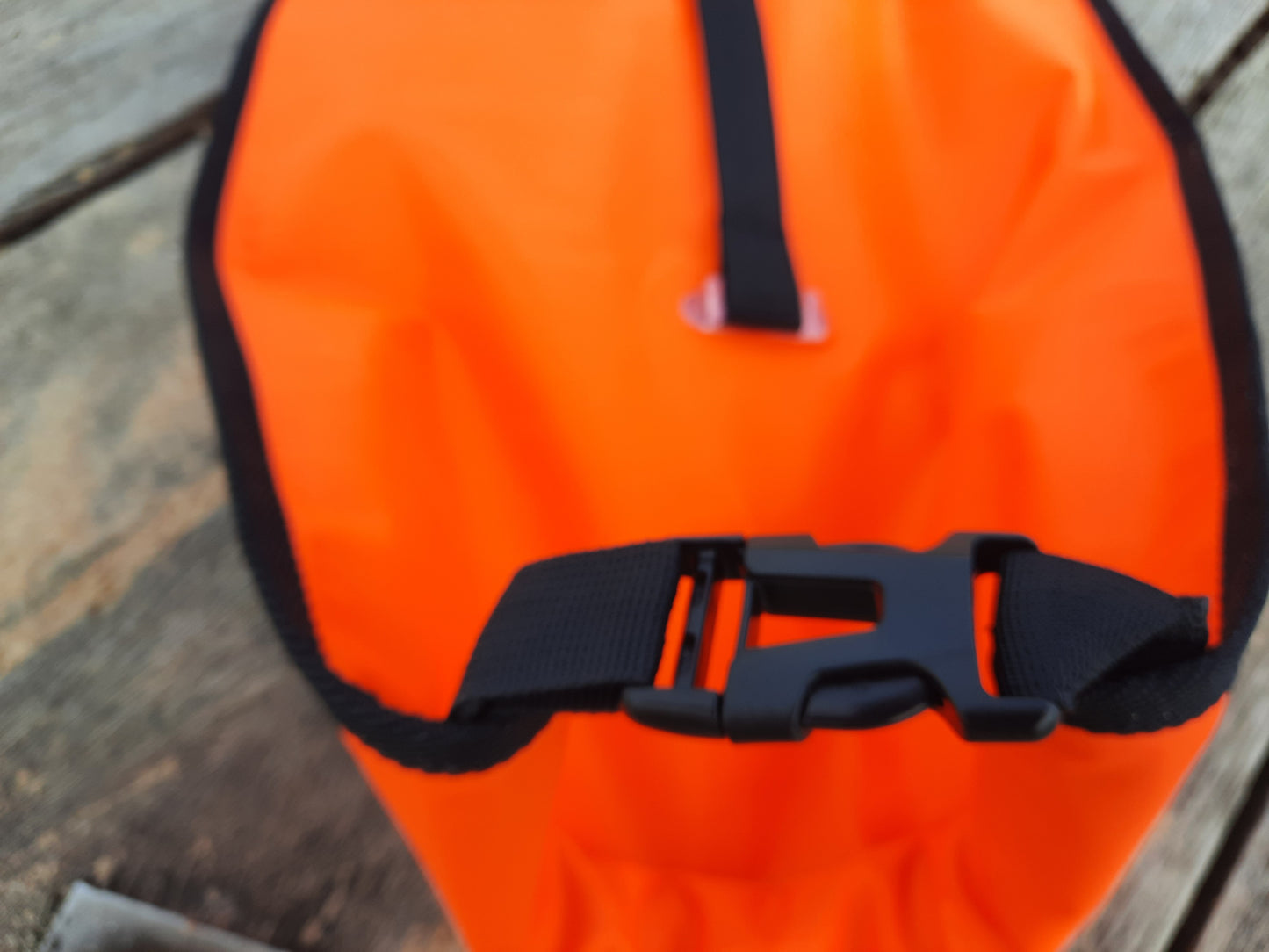 EOS HI-VIS two in tow float and dry bag